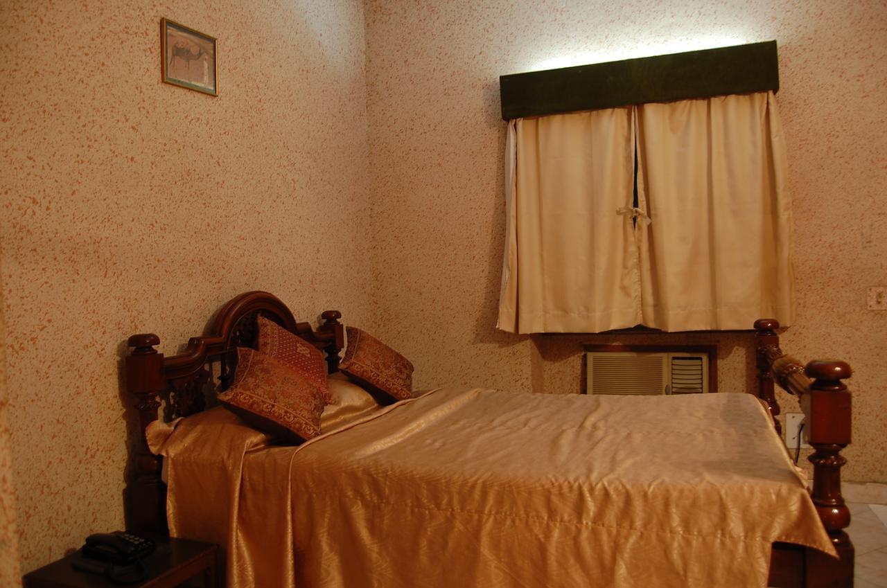 Hotel Oyo 3682 Pallavi International Varanasi